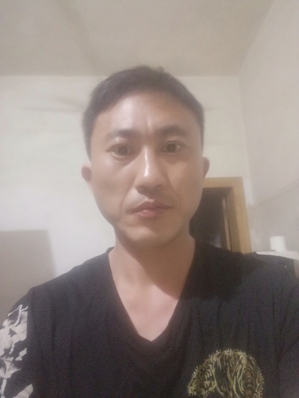 真爱无悔的第一张照片--南宁相亲服务中心