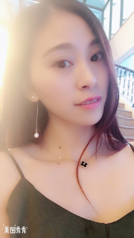 隨風的云的第一张照片--南宁相亲服务中心