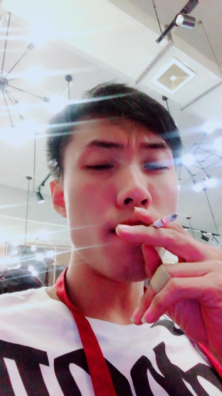 乐天的第四张照片--南宁相亲服务中心
