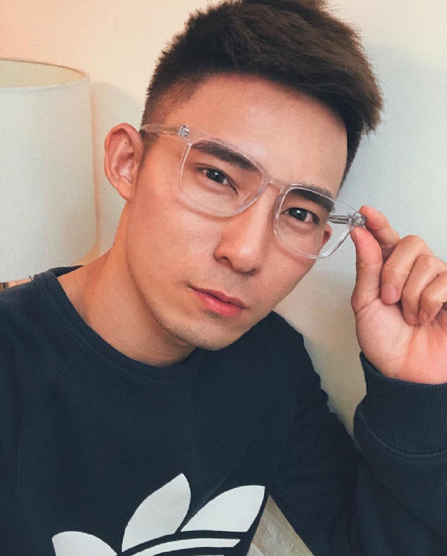 小伟的第一张照片--南宁相亲服务中心
