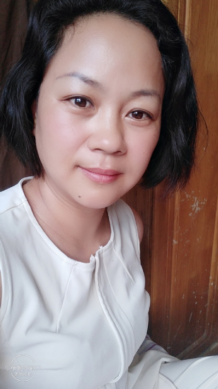 催乳师的第一张照片--南宁相亲服务中心