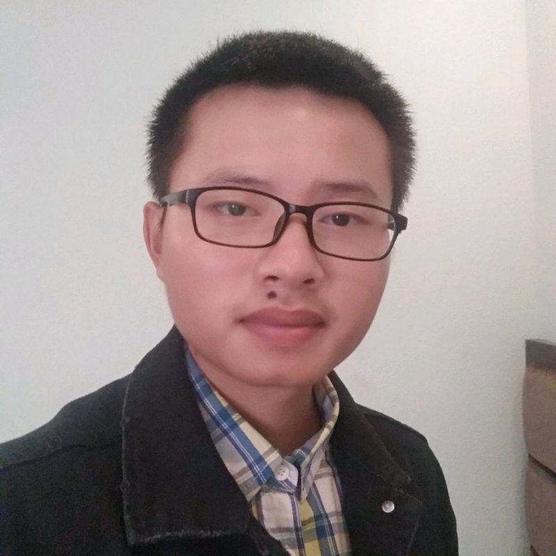 一只独行的猪的第一张照片--南宁相亲服务中心