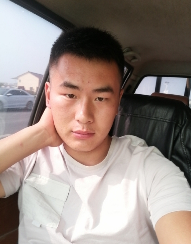 马宏亮的第二张照片--南宁相亲服务中心