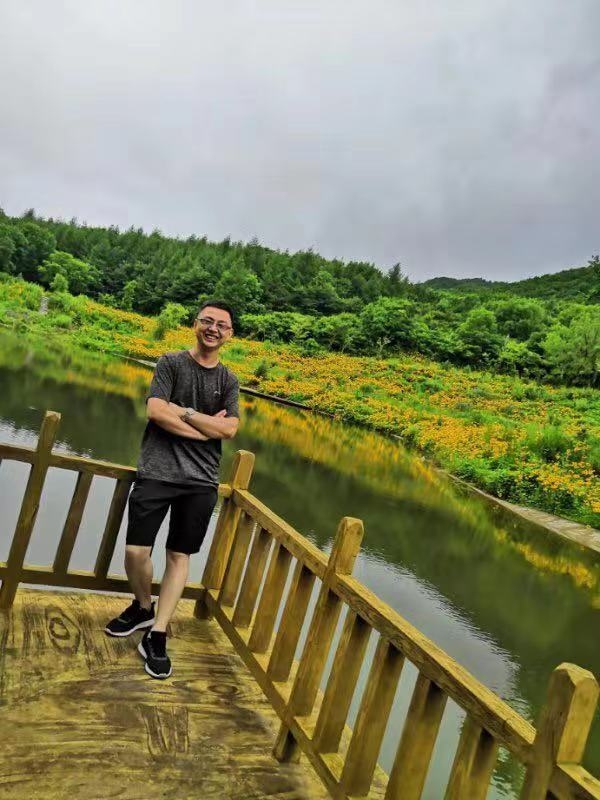 正能量的第二张照片--南宁相亲服务中心