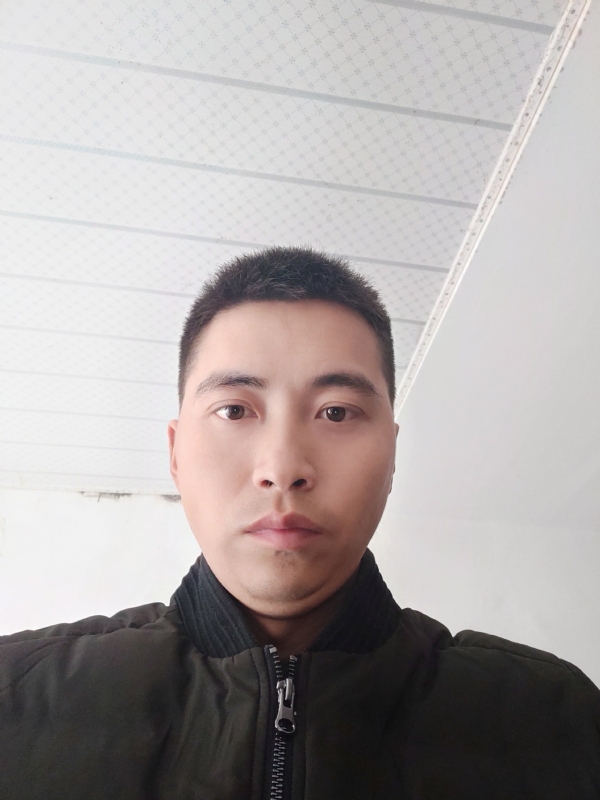 远望星空的第一张照片--南宁相亲服务中心