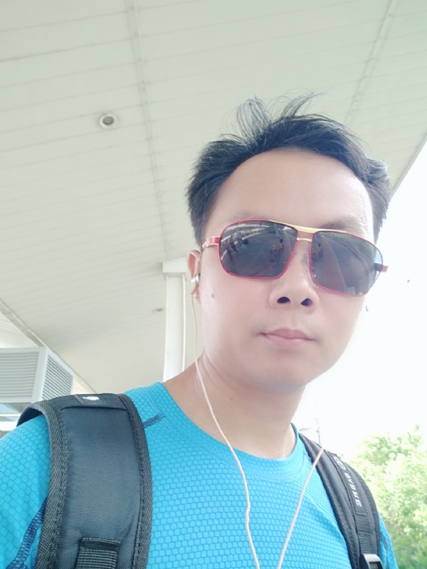 八九不离十的第一张照片--南宁相亲服务中心