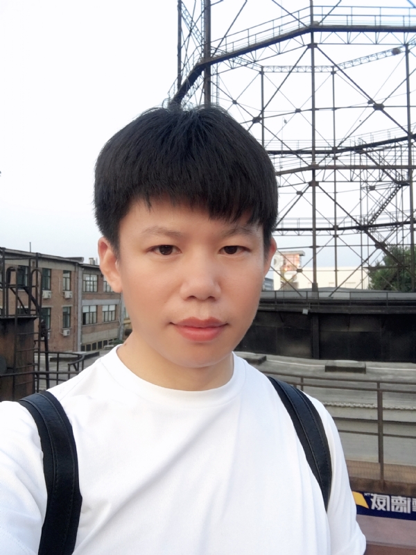 董晓群的第一张照片--南宁相亲服务中心