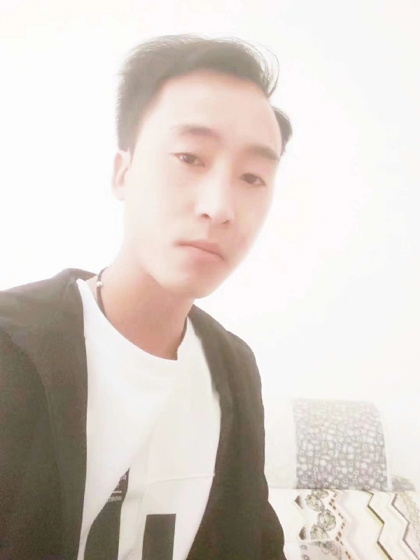 萧艺的第一张照片--南宁相亲服务中心