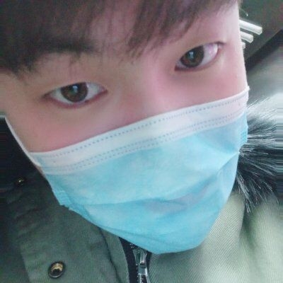 大学生的第一张照片--南宁相亲服务中心
