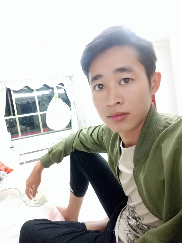 风中飞沙的第一张照片--南宁相亲服务中心