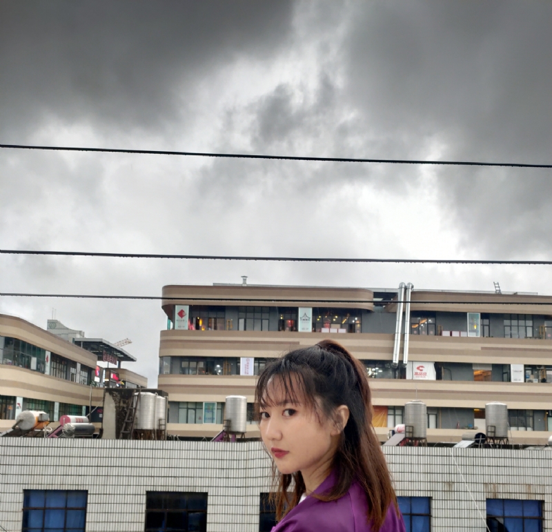 李家小姐的第一张照片--南宁相亲服务中心