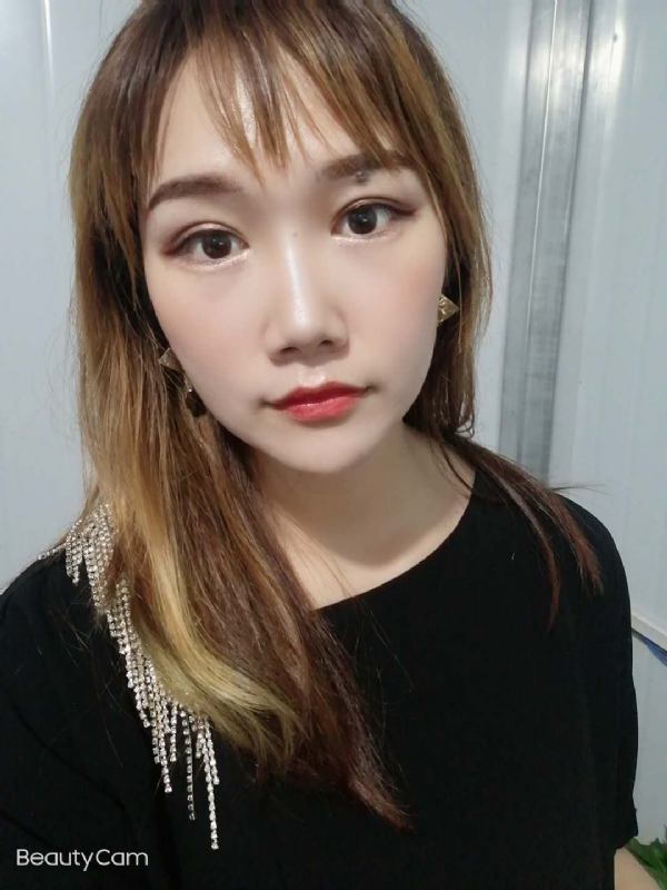 艾薇的第三张照片--南宁相亲服务中心