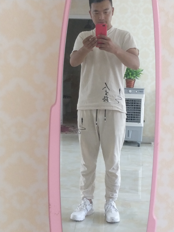 一天一根烟的第二张照片--南宁相亲服务中心