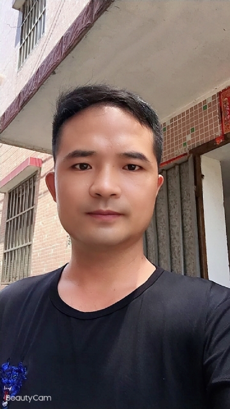 言飞的第二张照片--南宁相亲服务中心