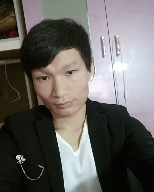 季绍伟的第二张照片--南宁相亲服务中心