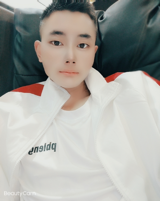 平凡的世界的第一张照片--南宁相亲服务中心