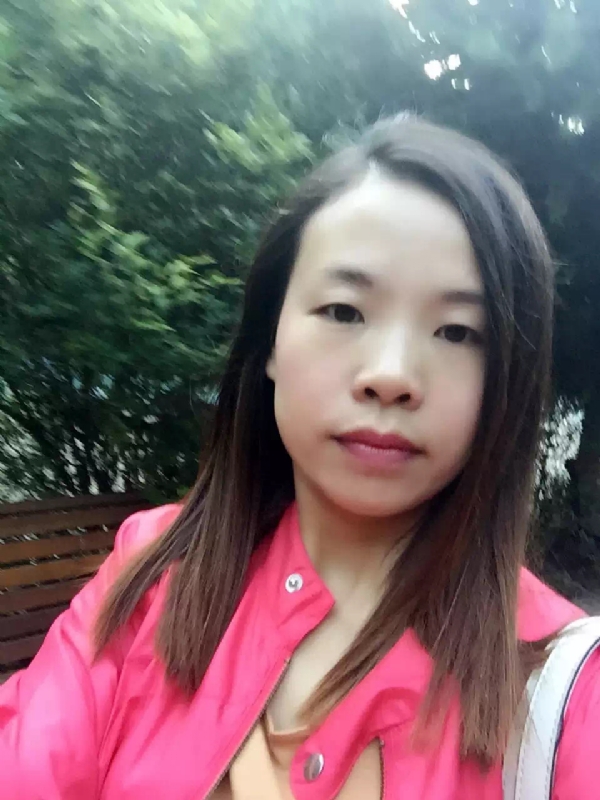 褪色的回忆的第一张照片--南宁相亲服务中心