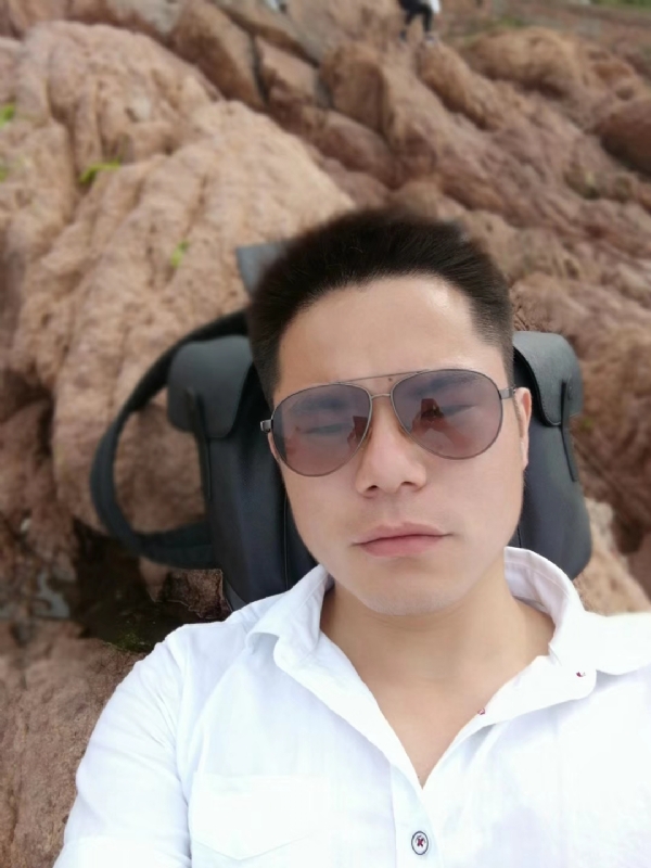 易听的第一张照片--南宁相亲服务中心