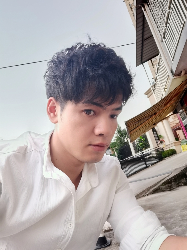 幕后老板的第一张照片--南宁相亲服务中心