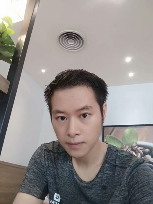 期待缘分的第一张照片--南宁相亲服务中心