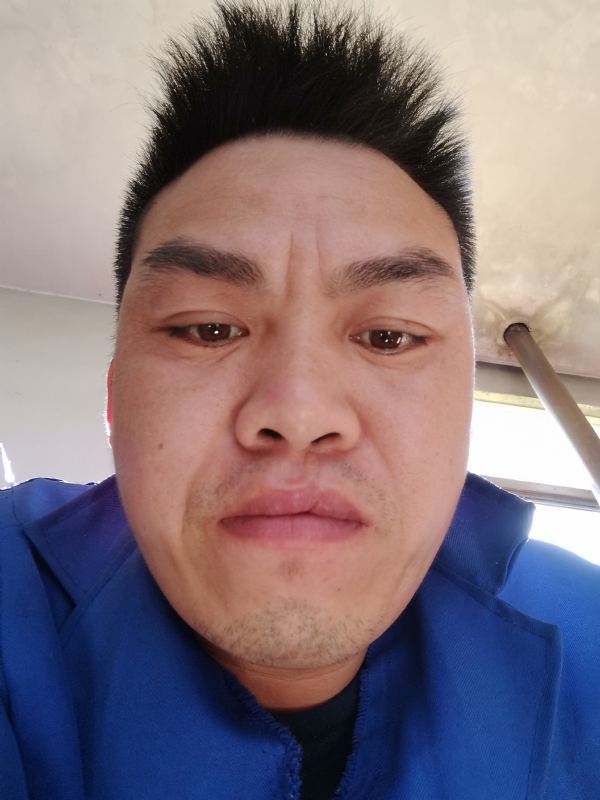 太阳红的第一张照片--南宁相亲服务中心