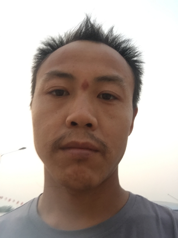老曹的第一张照片--南宁相亲服务中心