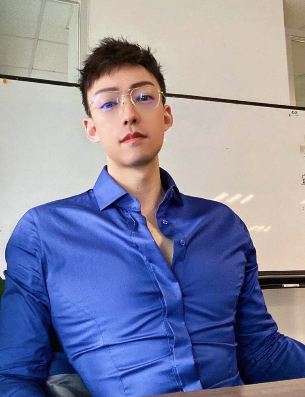 黎明的梦的第一张照片--南宁相亲服务中心