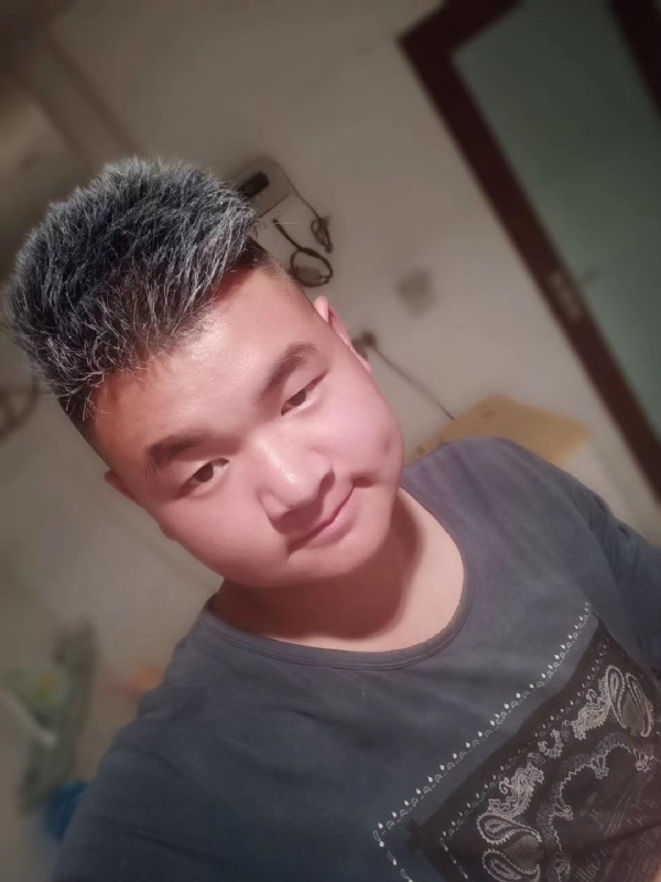 李子木的第一张照片--南宁相亲服务中心
