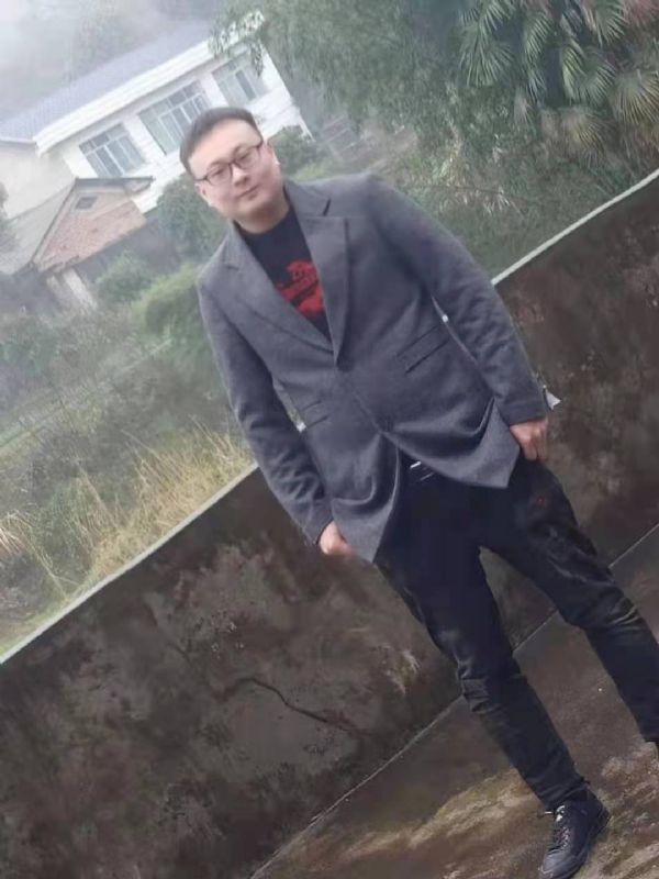 冰城的第一张照片--南宁相亲服务中心
