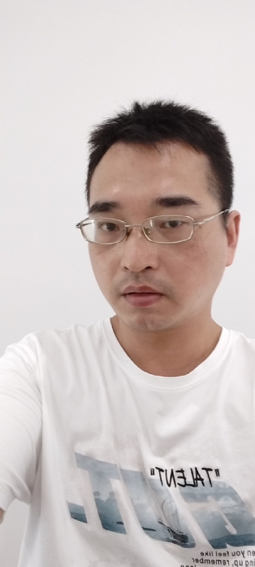 辉哥的第一张照片--南宁相亲服务中心