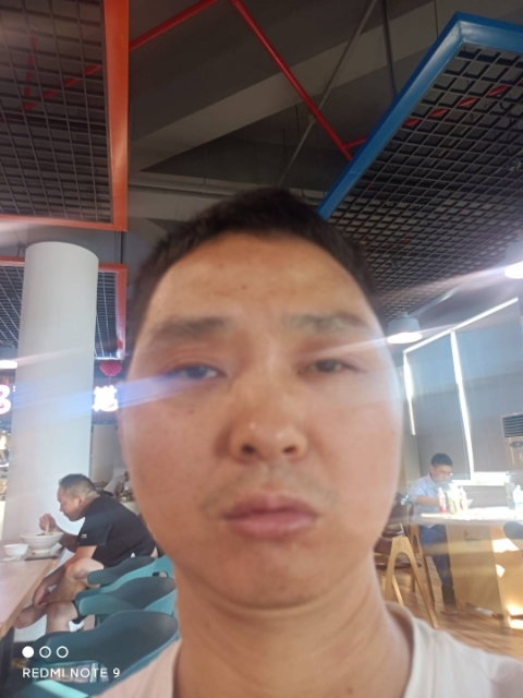 专情、互爱的第二张照片--南宁相亲服务中心
