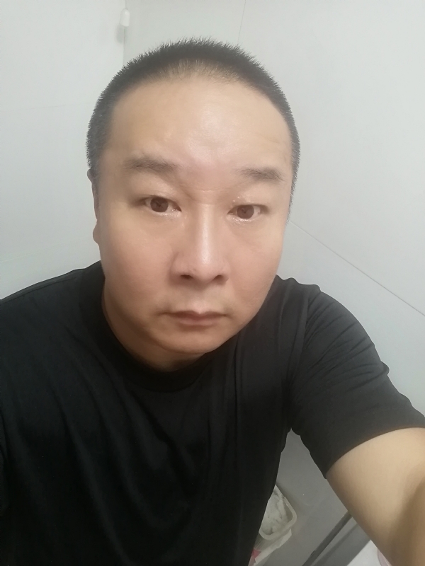 一束光的第一张照片--南宁相亲服务中心