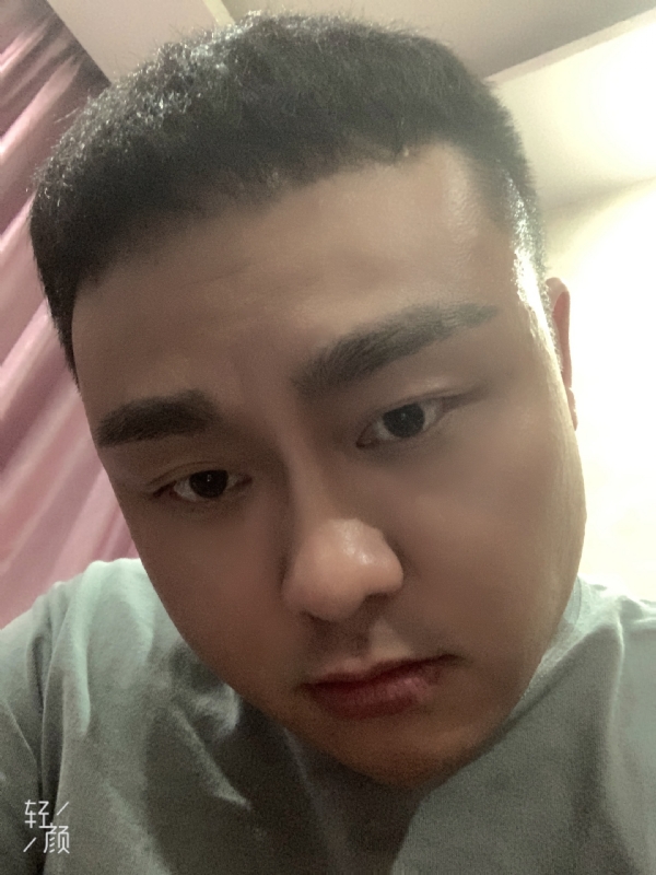 何为奈何的第二张照片--南宁相亲服务中心