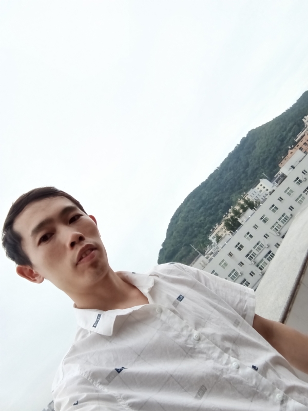 会飞的鱼的第一张照片--南宁相亲服务中心