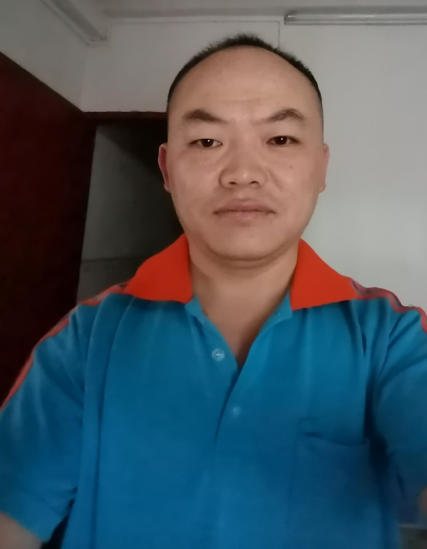 与子携老的第七张照片--南宁相亲服务中心