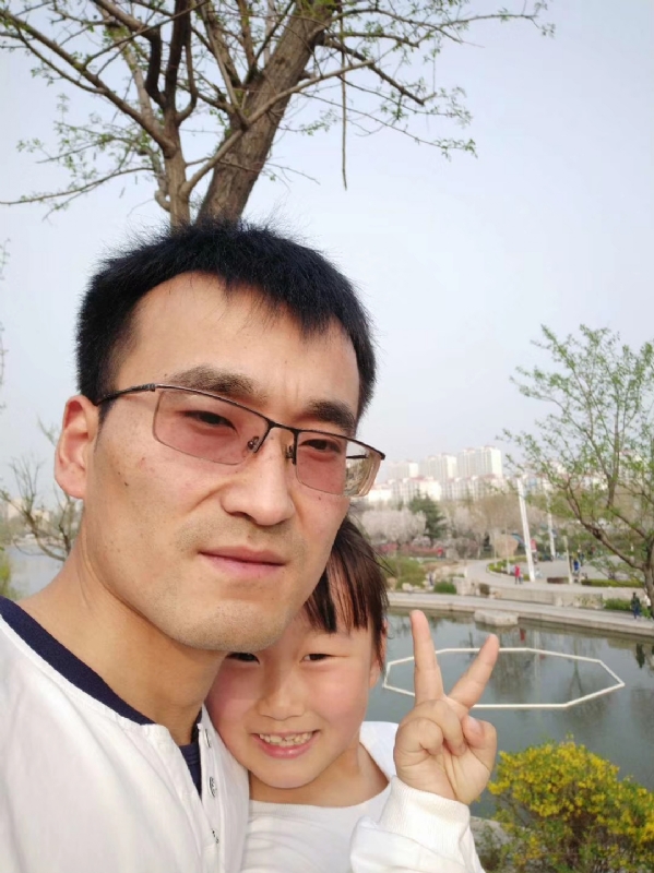 简单的幸福的第一张照片--南宁相亲服务中心
