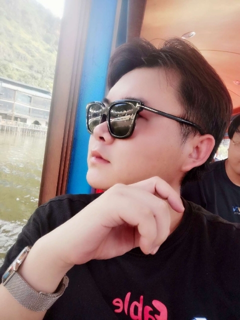 曲生的第一张照片--南宁相亲服务中心