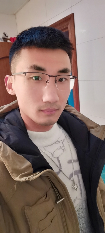 闯红灯吐泡泡的第一张照片--南宁相亲服务中心