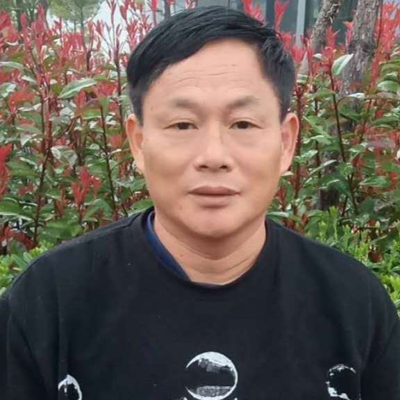 老黄牛的第一张照片--南宁相亲服务中心