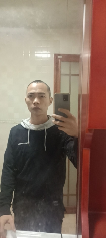 黄钟溢的第一张照片--南宁相亲服务中心