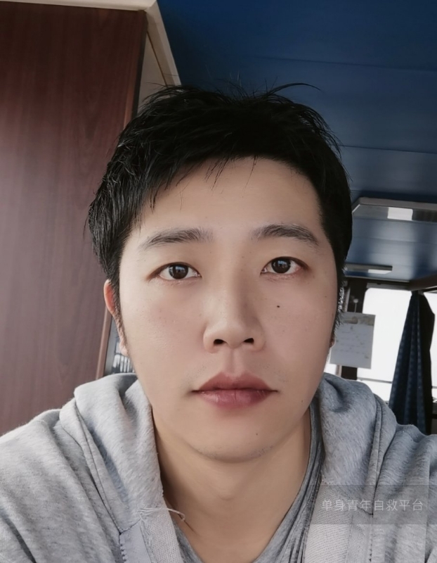 不太帅的男人的第一张照片--南宁相亲服务中心