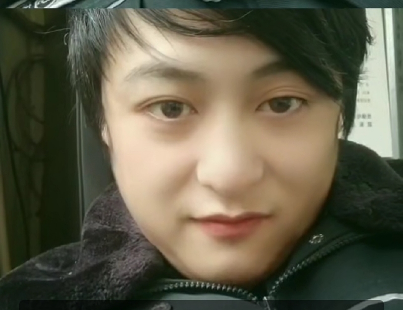小玮的第一张照片--南宁相亲服务中心