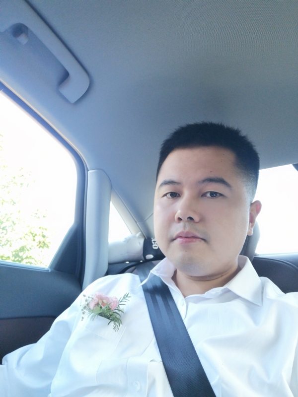 小阿郎的第二张照片--南宁相亲服务中心