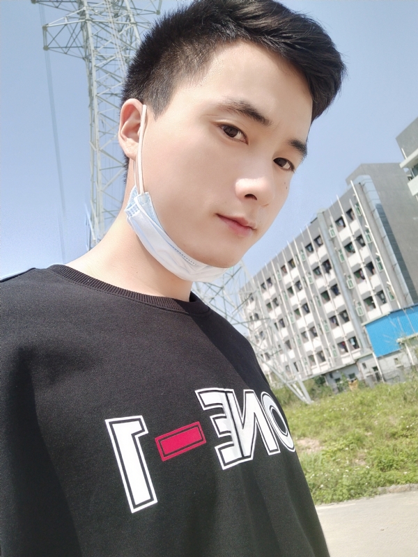 何凡的第一张照片--南宁相亲服务中心