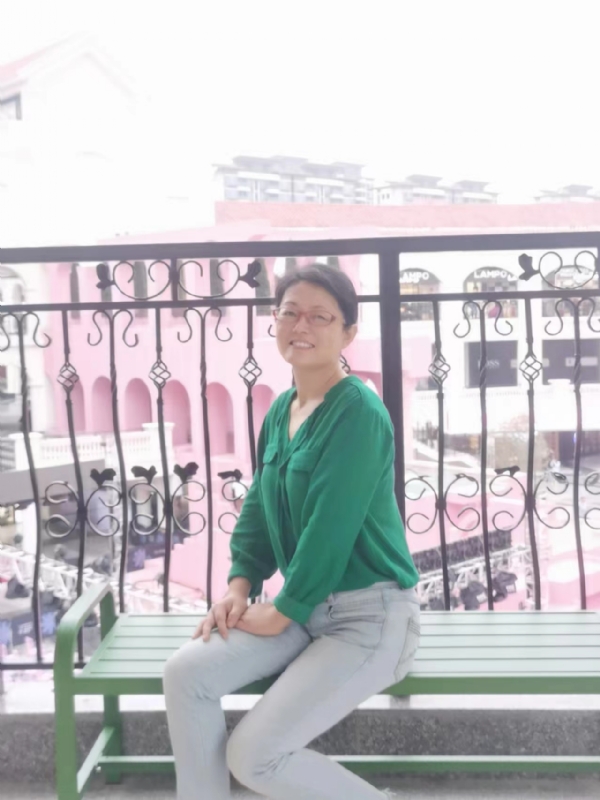 丽华的第四张照片--南宁相亲服务中心