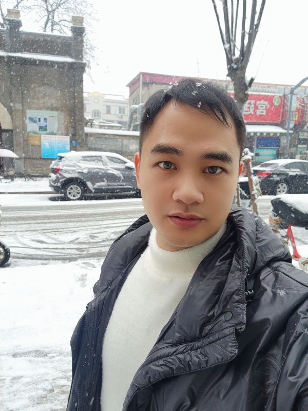 寻找合适伴侣的第一张照片--南宁相亲服务中心