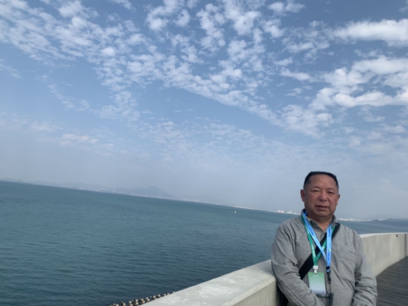 沏茶等红颜的第一张照片--南宁相亲服务中心