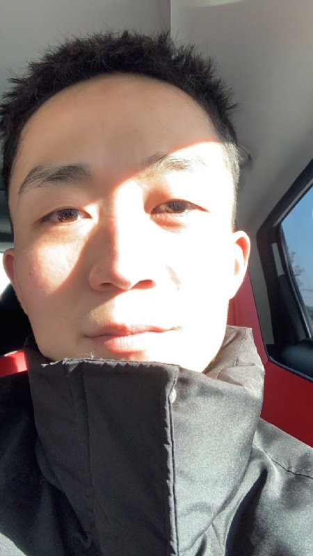 自由的第一张照片--南宁相亲服务中心