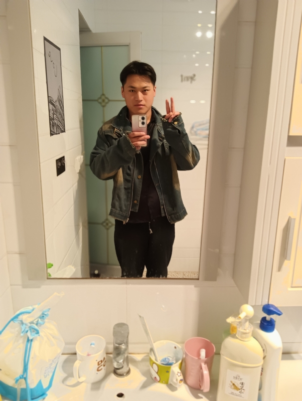 自律的MAN的第一张照片--南宁相亲服务中心