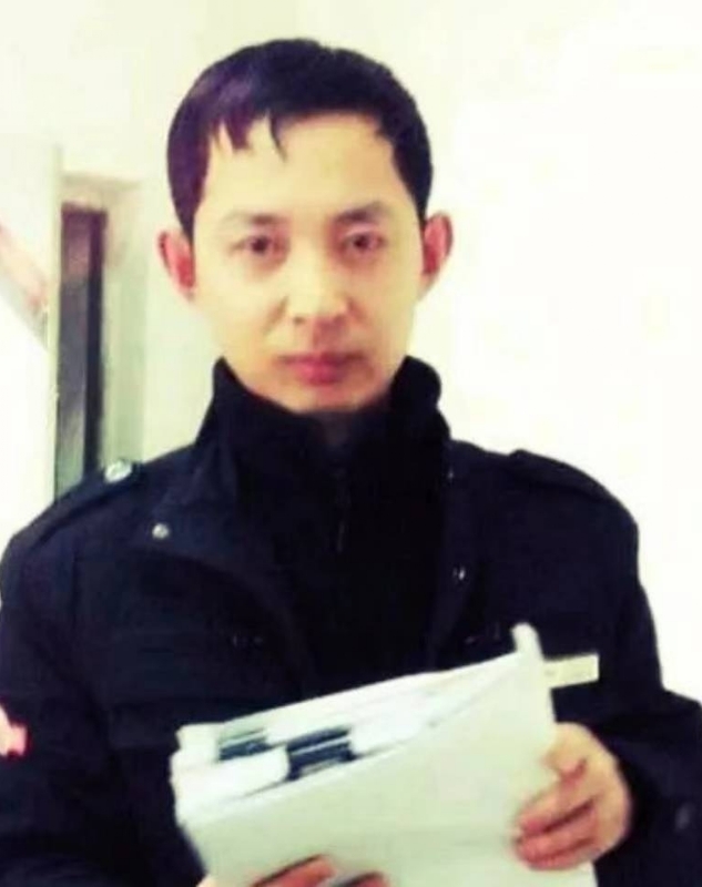 风雨中有你的第一张照片--南宁相亲服务中心